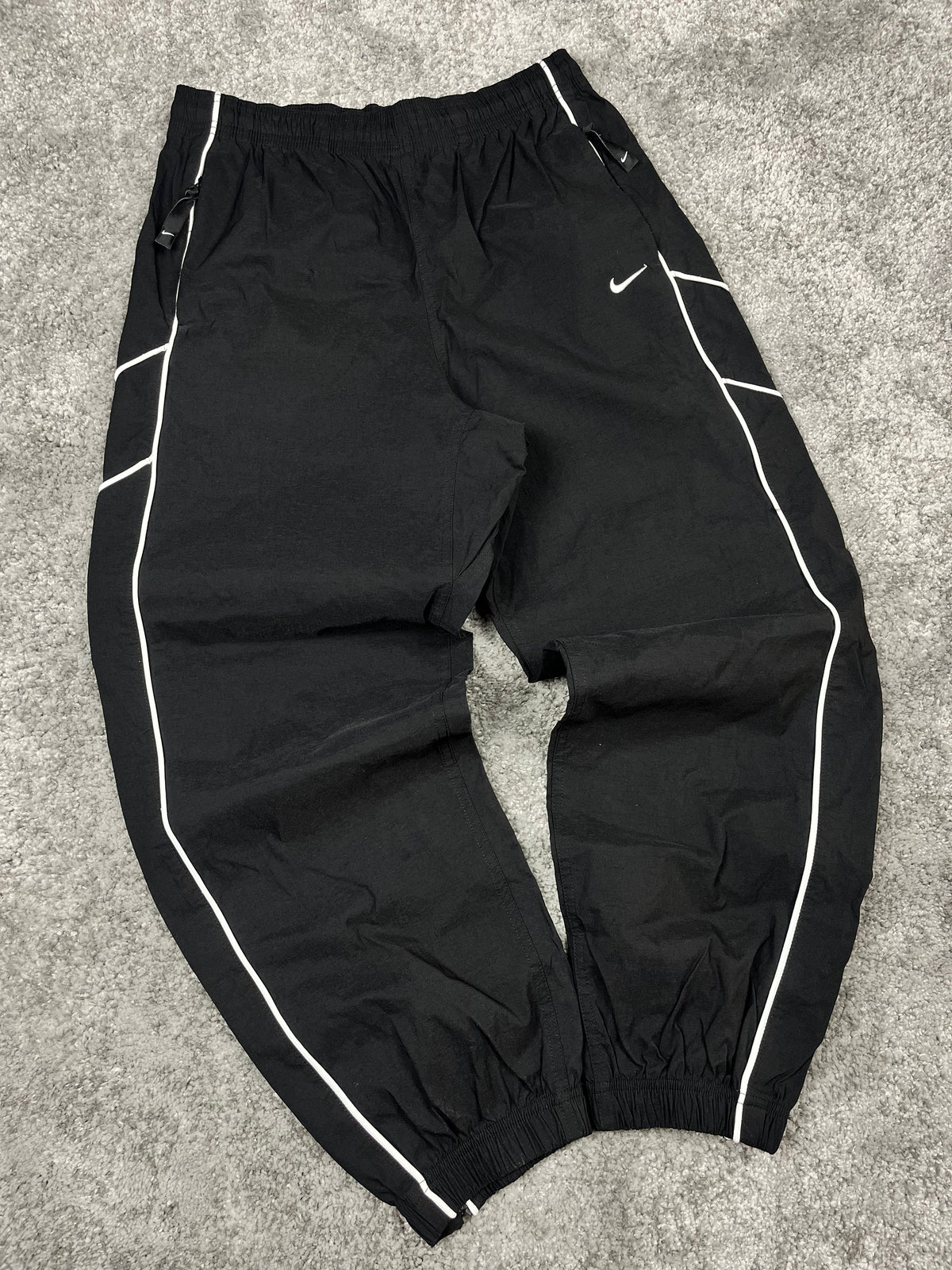 Nike Trackpant Vintage 2000s Black/White (S)
