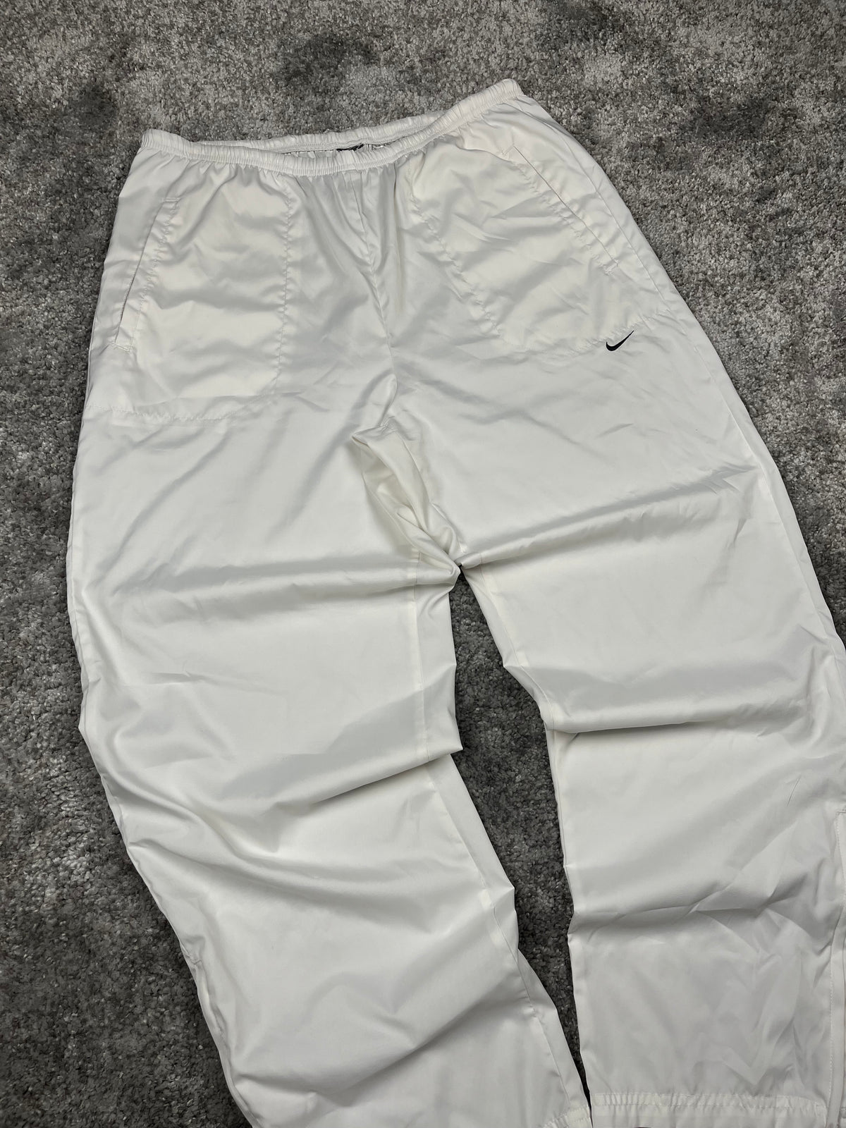 Nike Trackpant Vintage 2000s White (M)