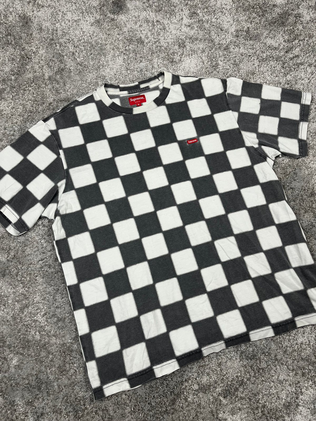 Supreme Small Box Tee Checkerboard SS20 2020 – Camiseta Vintage Negra y Blanca (M)