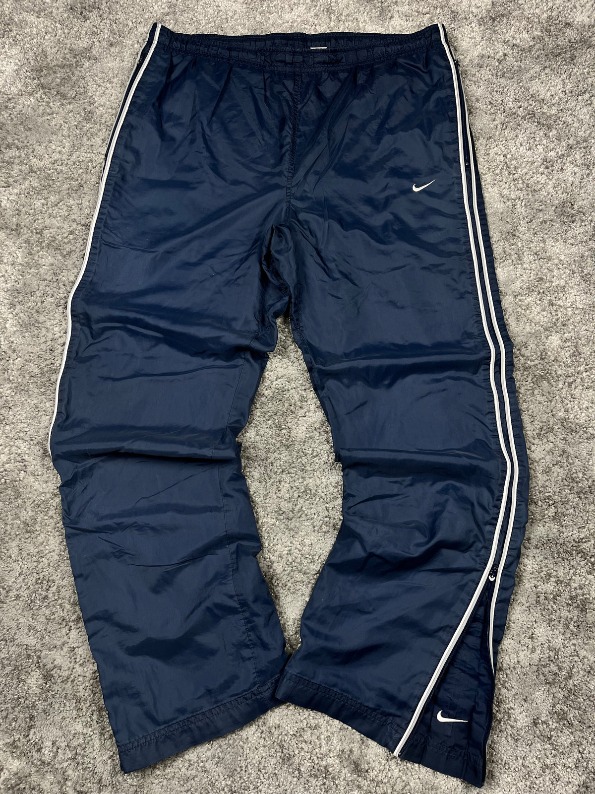 Nike Trackpant Vintage 2000s "Navy/White" (L)