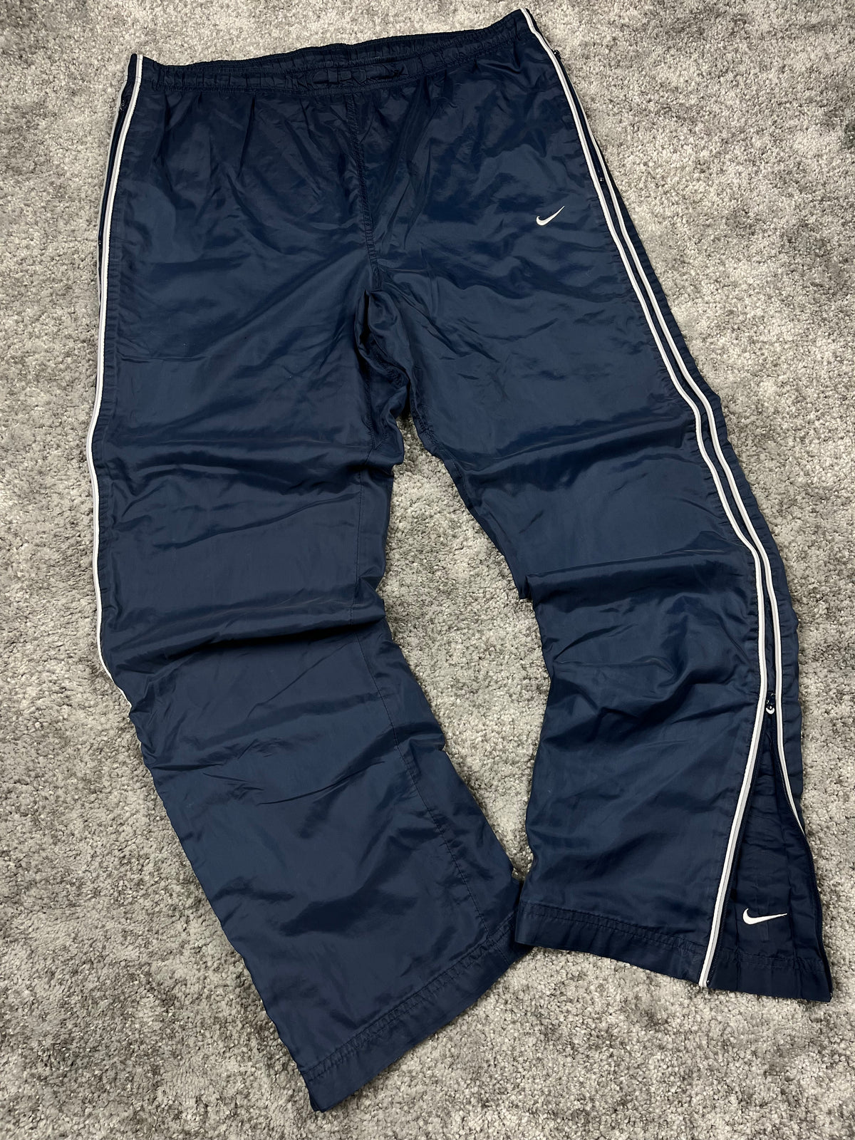 Nike Trackpant Vintage 2000s "Navy/White" (L)