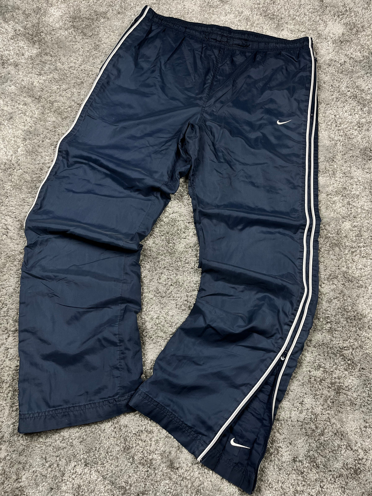 Nike Trackpant Vintage 2000s "Navy/White" (L)