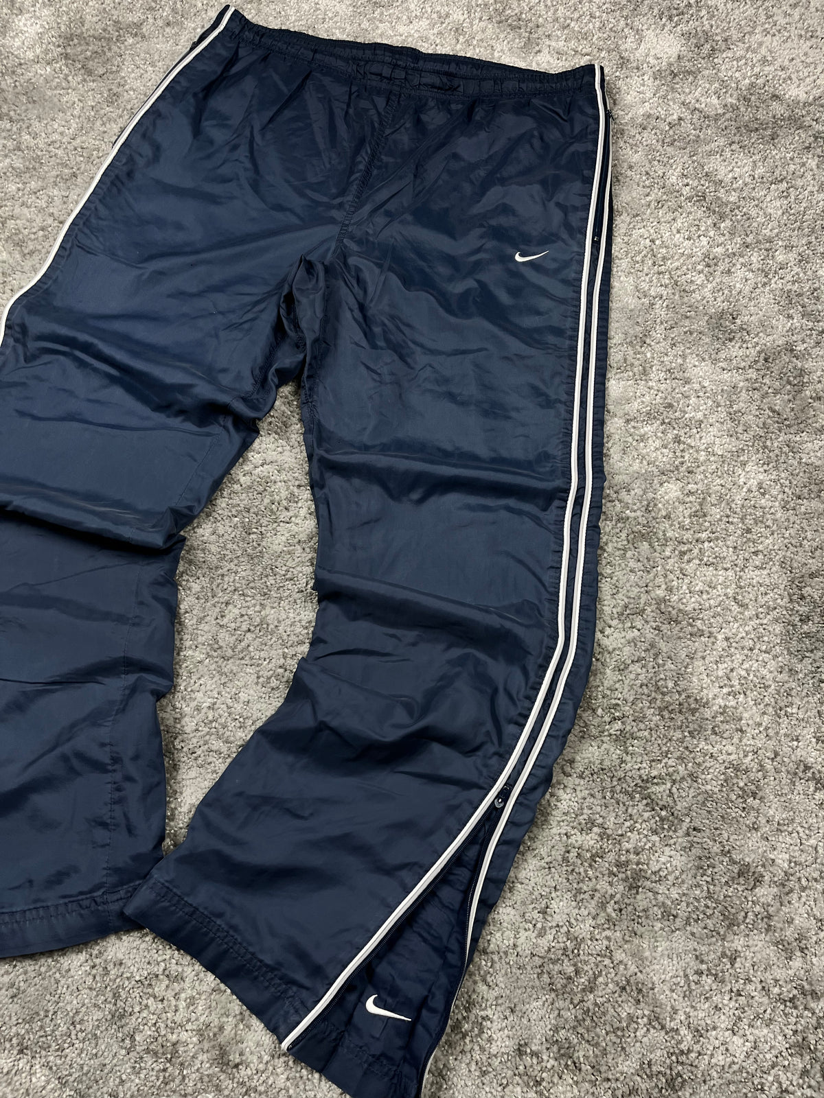 Nike Trackpant Vintage 2000s "Navy/White" (L)