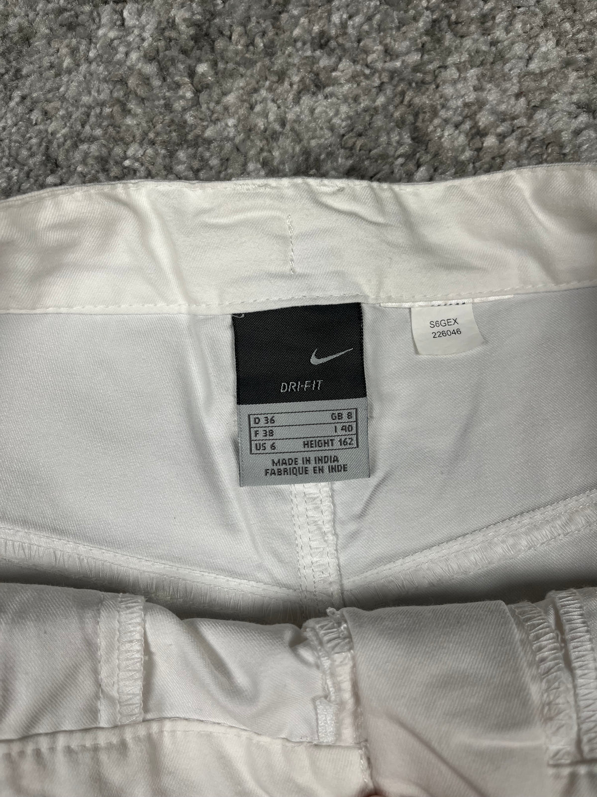 Nike Trackpant Vintage Studio 2000s "White" (S)