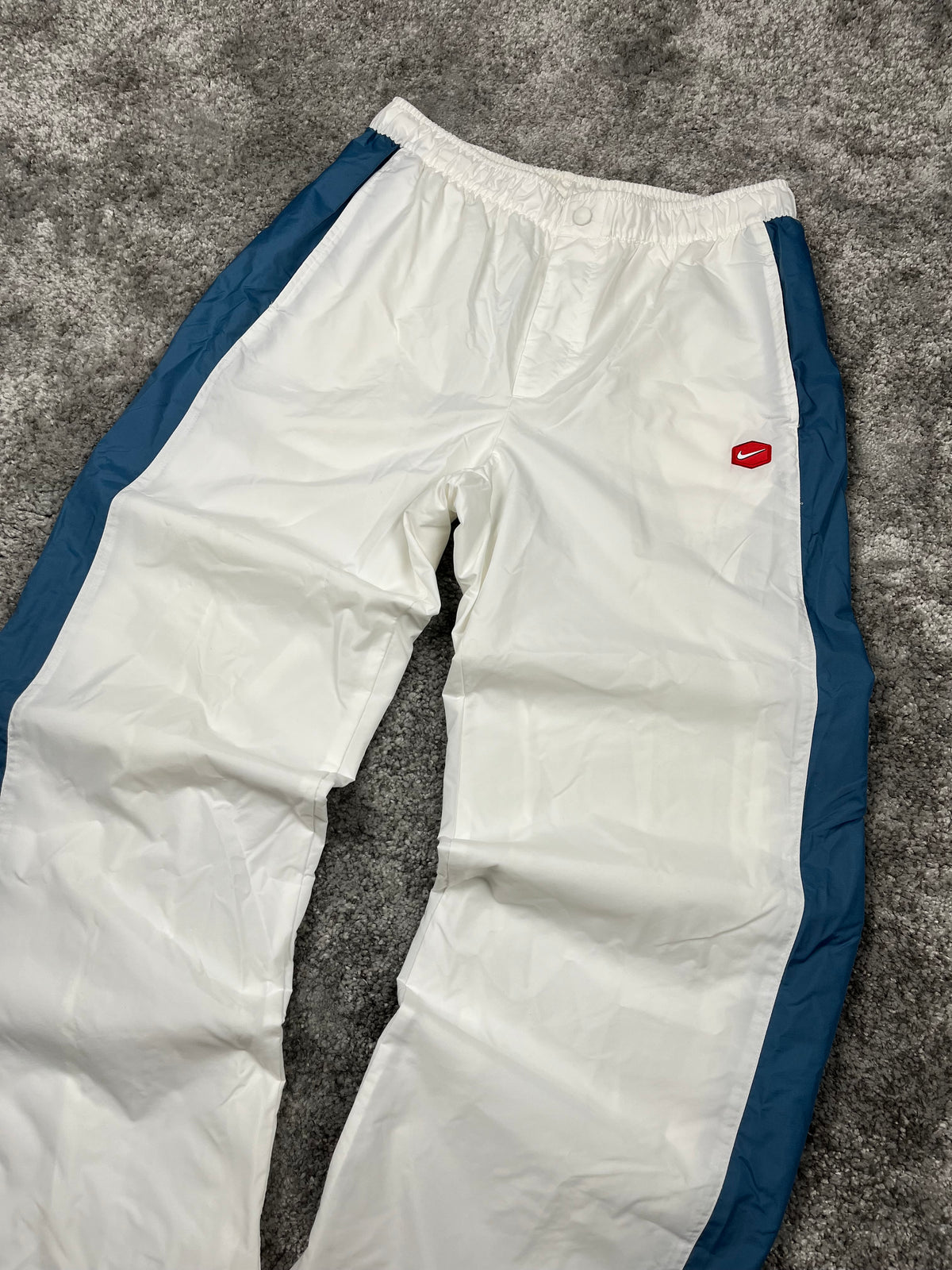 Nike Trackpant Rare Vintage 2000s "White/Blue" (L)