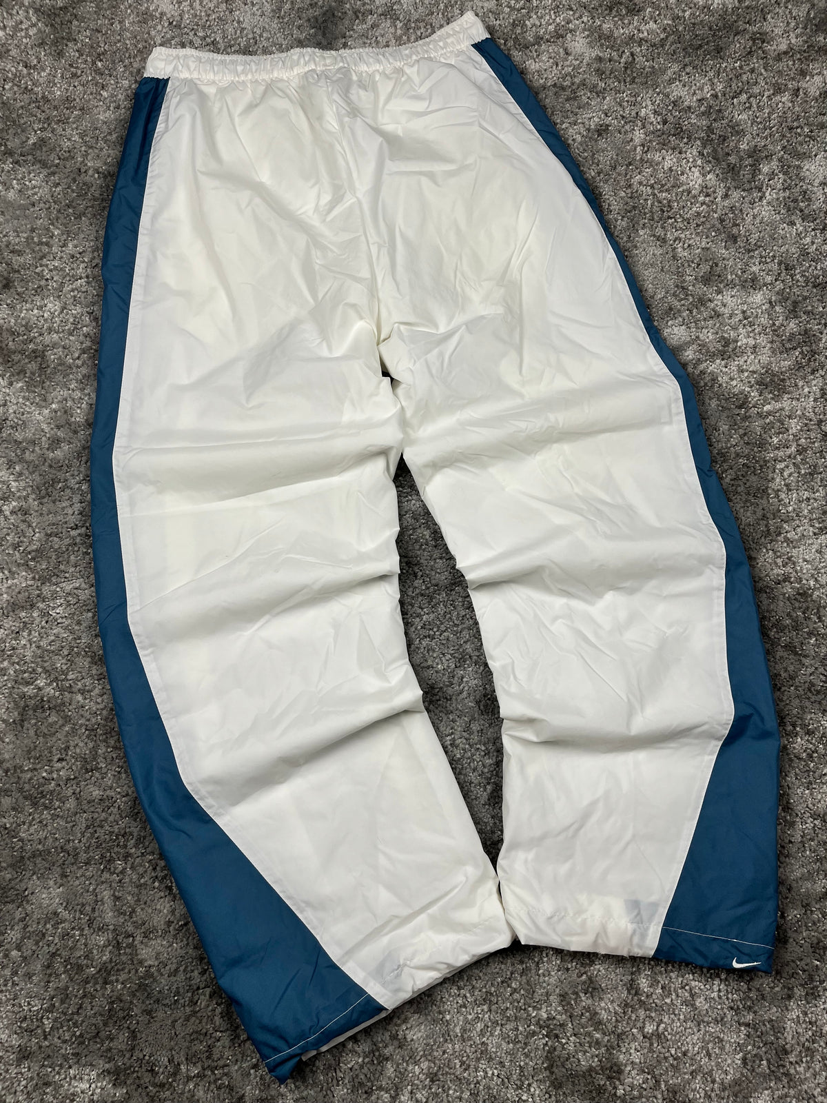 Nike Trackpant Rare Vintage 2000s "White/Blue" (L)
