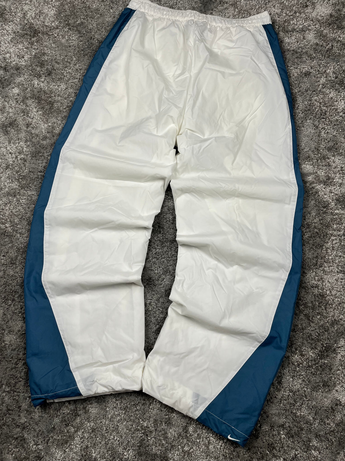 Nike Trackpant Rare Vintage 2000s "White/Blue" (L)