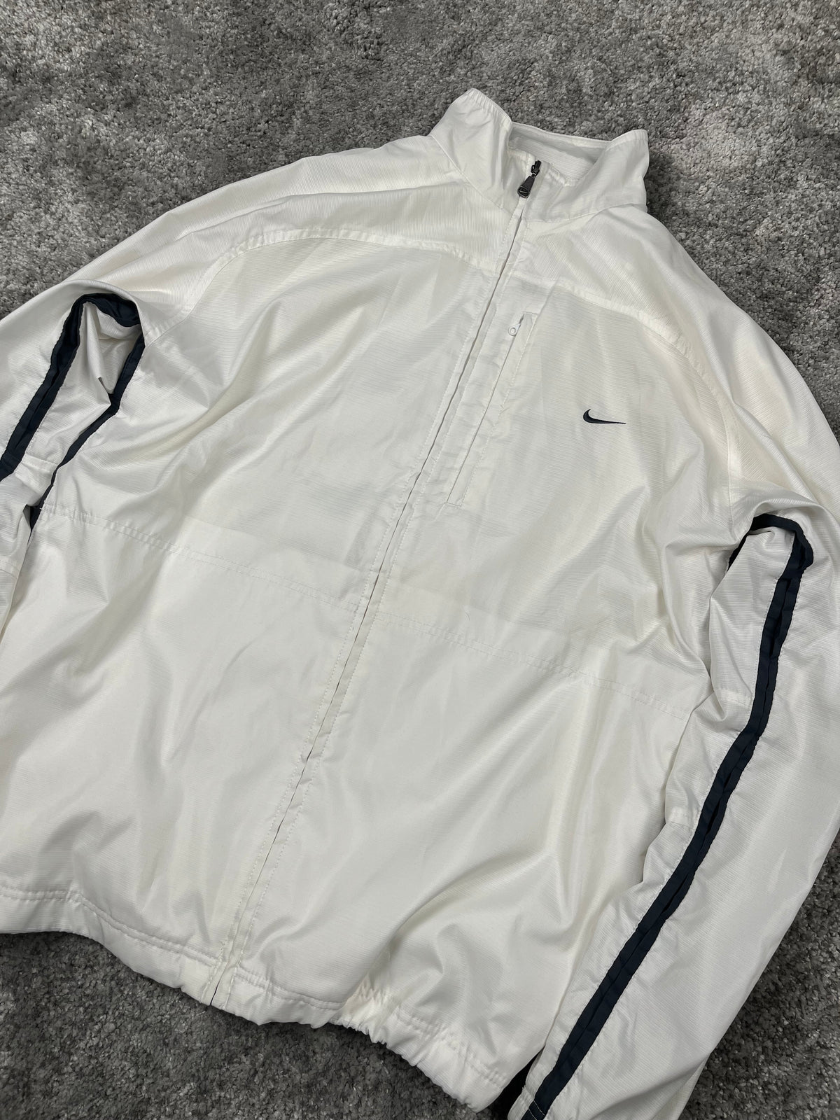 Chaqueta deportiva Nike vintage años 2000 "Blanco/Negro" (L)