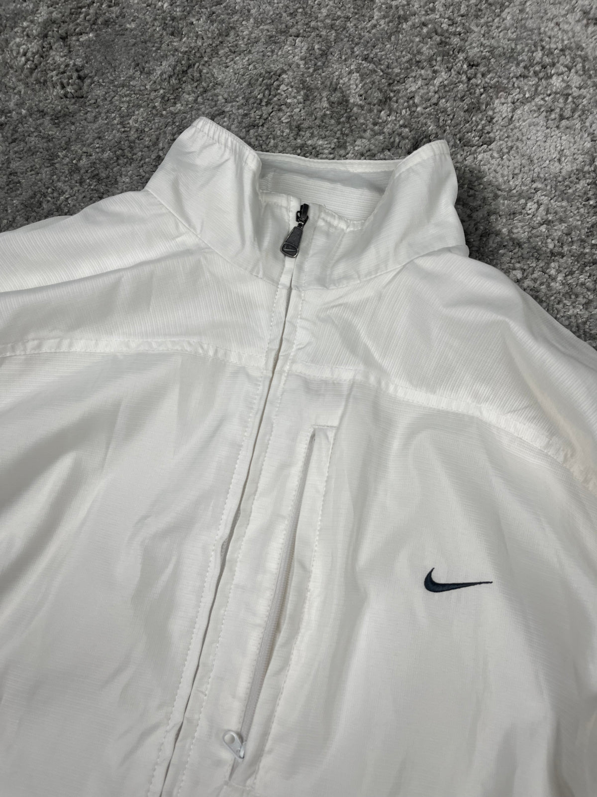 Chaqueta deportiva Nike vintage años 2000 "Blanco/Negro" (L)