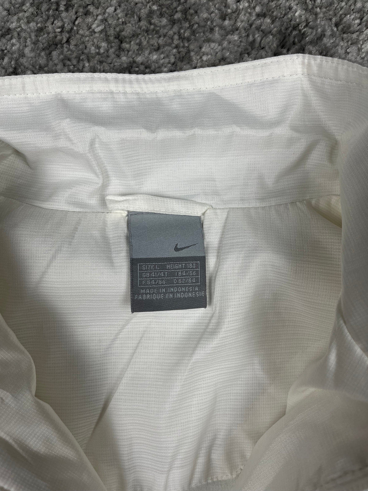 Chaqueta deportiva Nike vintage años 2000 "Blanco/Negro" (L)