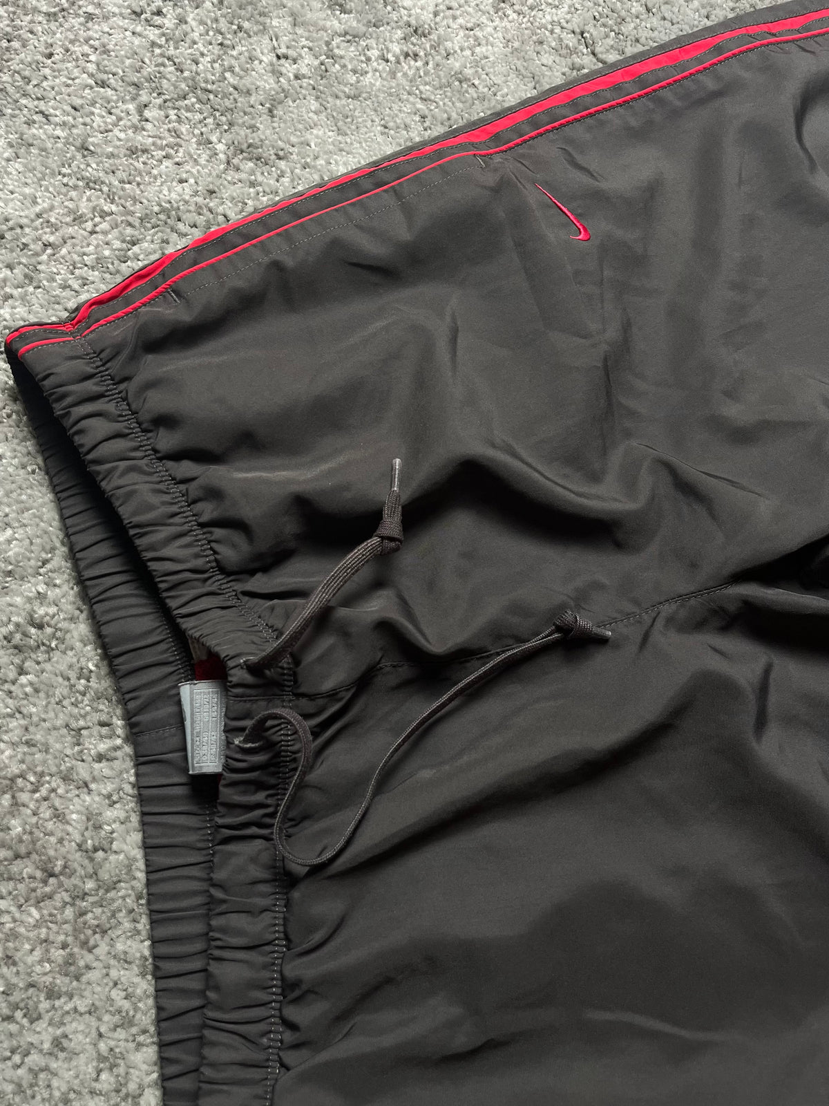 Nike Tracksuit Vintage 2000s "Gray/Red" (M)