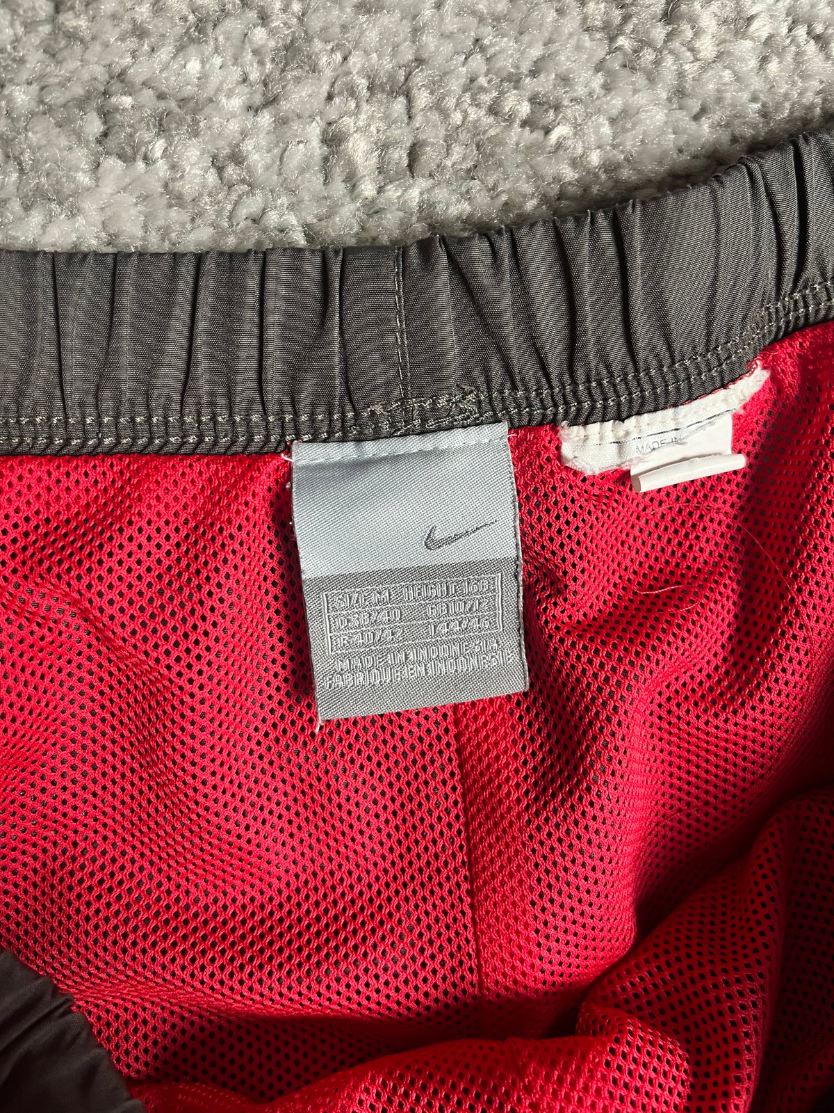Nike Tracksuit Vintage 2000s "Gray/Red" (M)