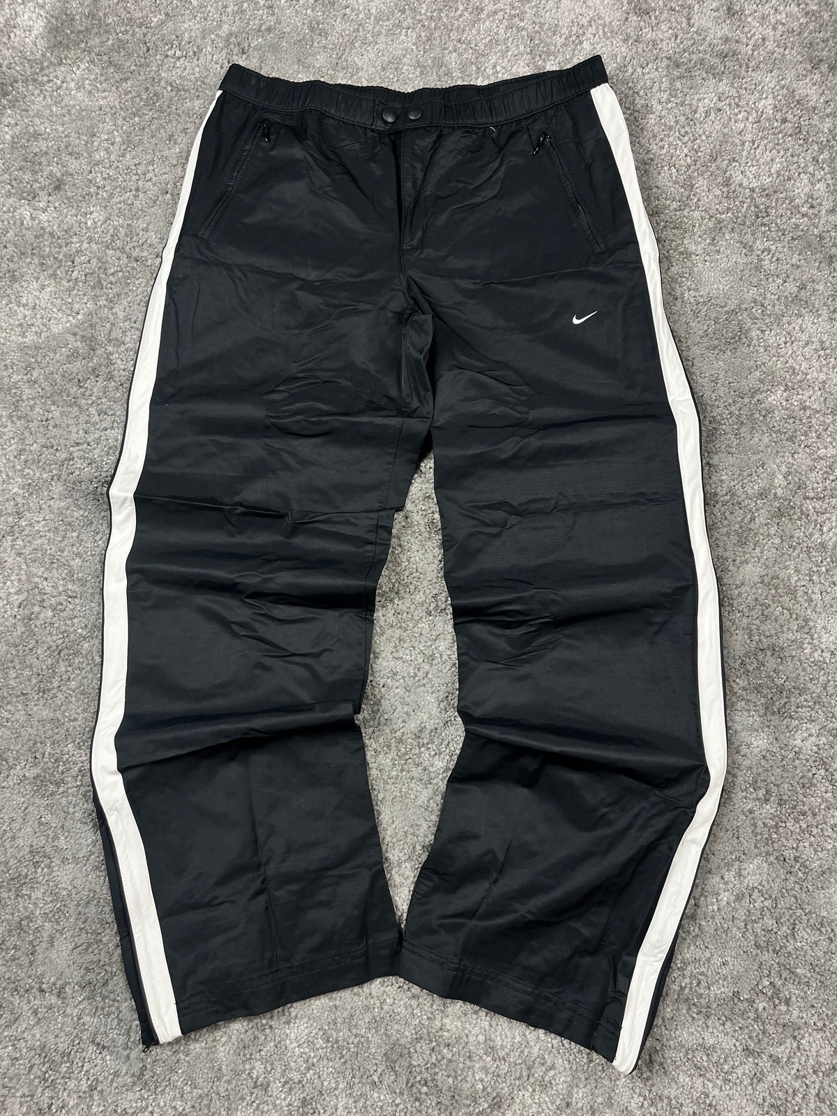 Nike Trackpant Vintage 2000s "Black/White" (S)