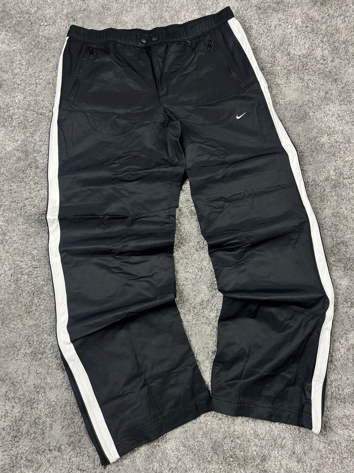 Nike Trackpant Vintage 2000s "Black/White" (S)