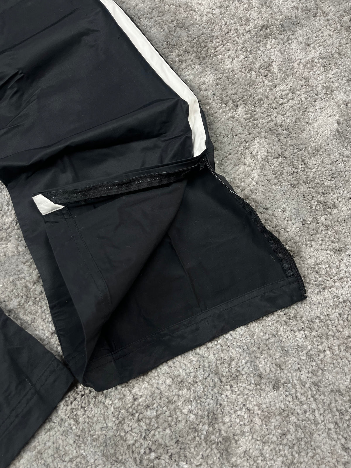 Nike Trackpant Vintage 2000s "Black/White" (S)