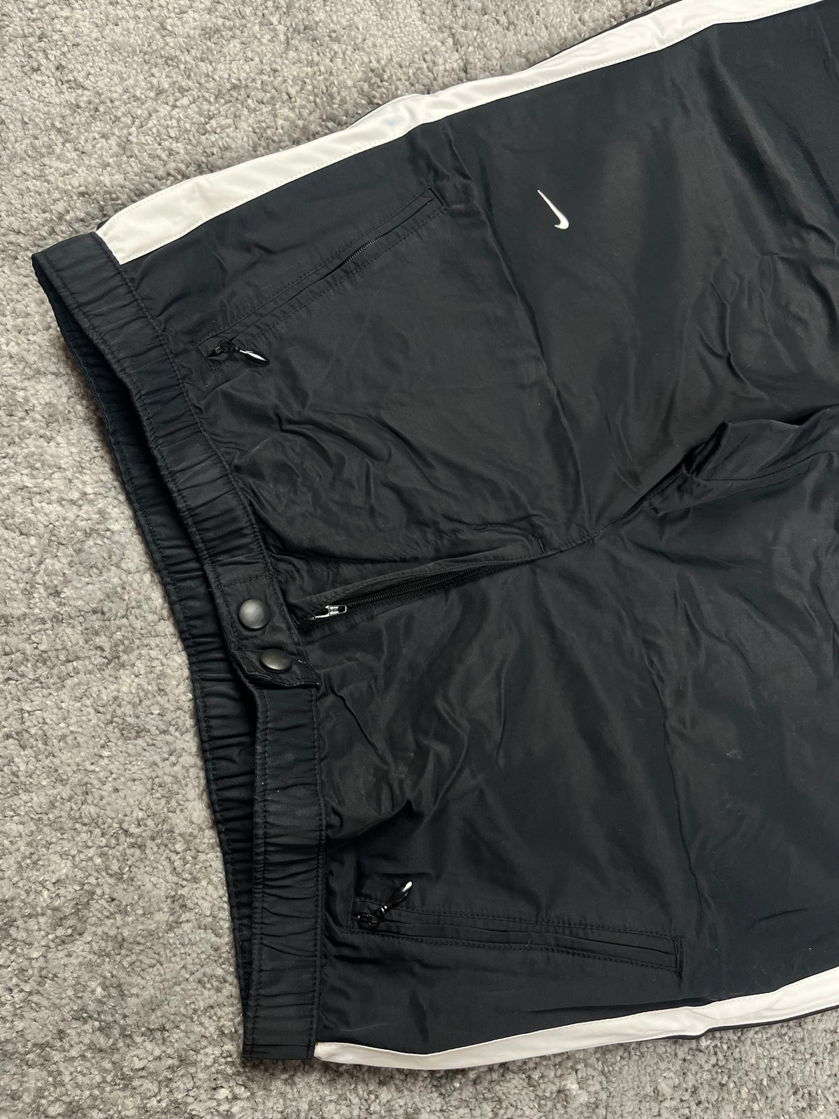 Nike Trackpant Vintage 2000s "Black/White" (S)