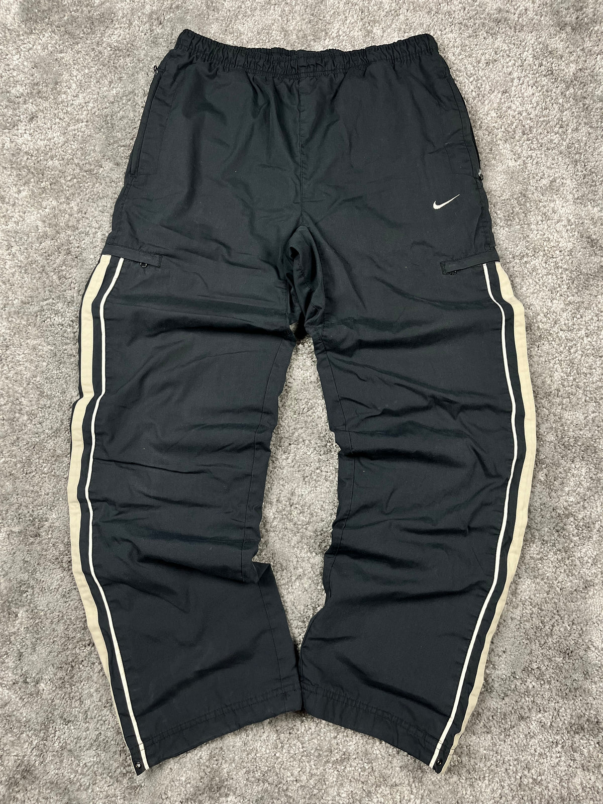 Nike Trackpant Vintage 2000s "Navy/Beig" (M)