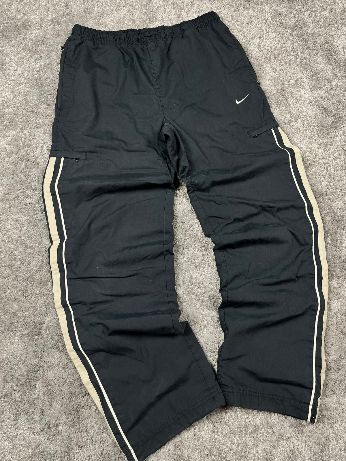 Nike Trackpant Vintage 2000s "Navy/Beig" (M)