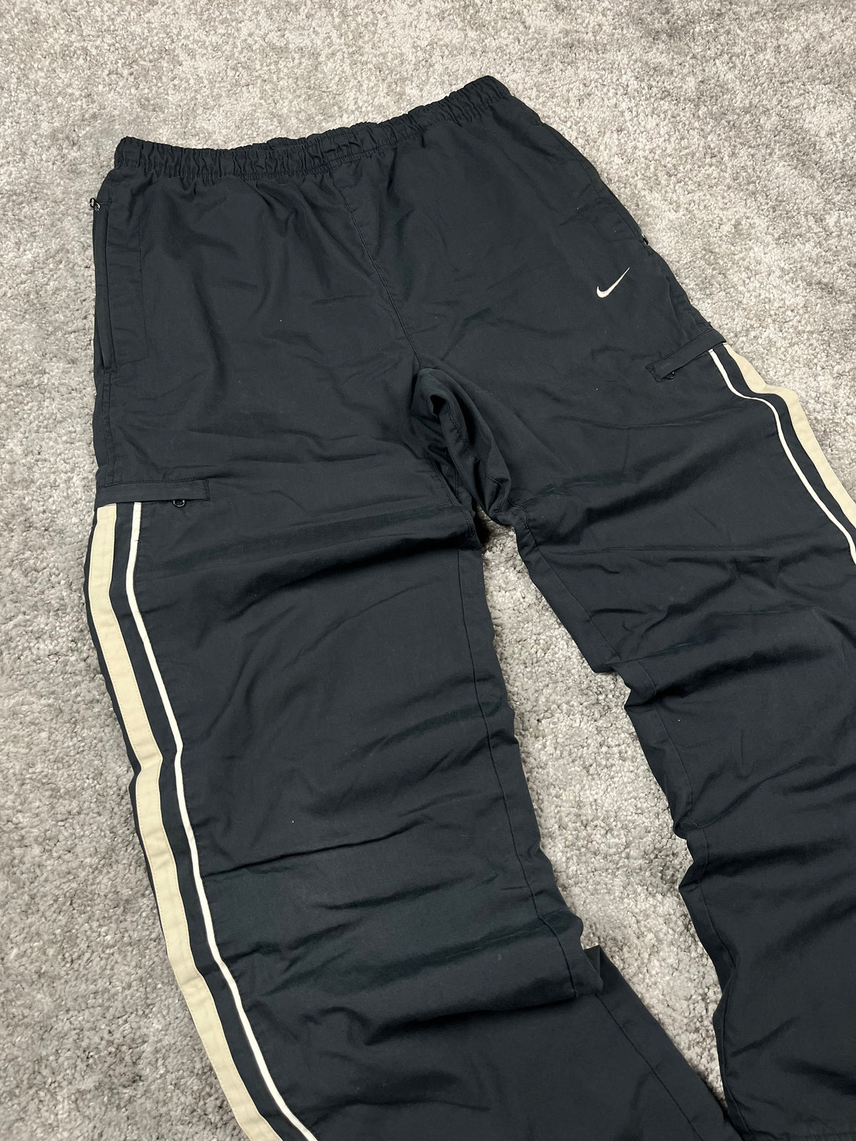 Nike Trackpant Vintage 2000s "Navy/Beig" (M)
