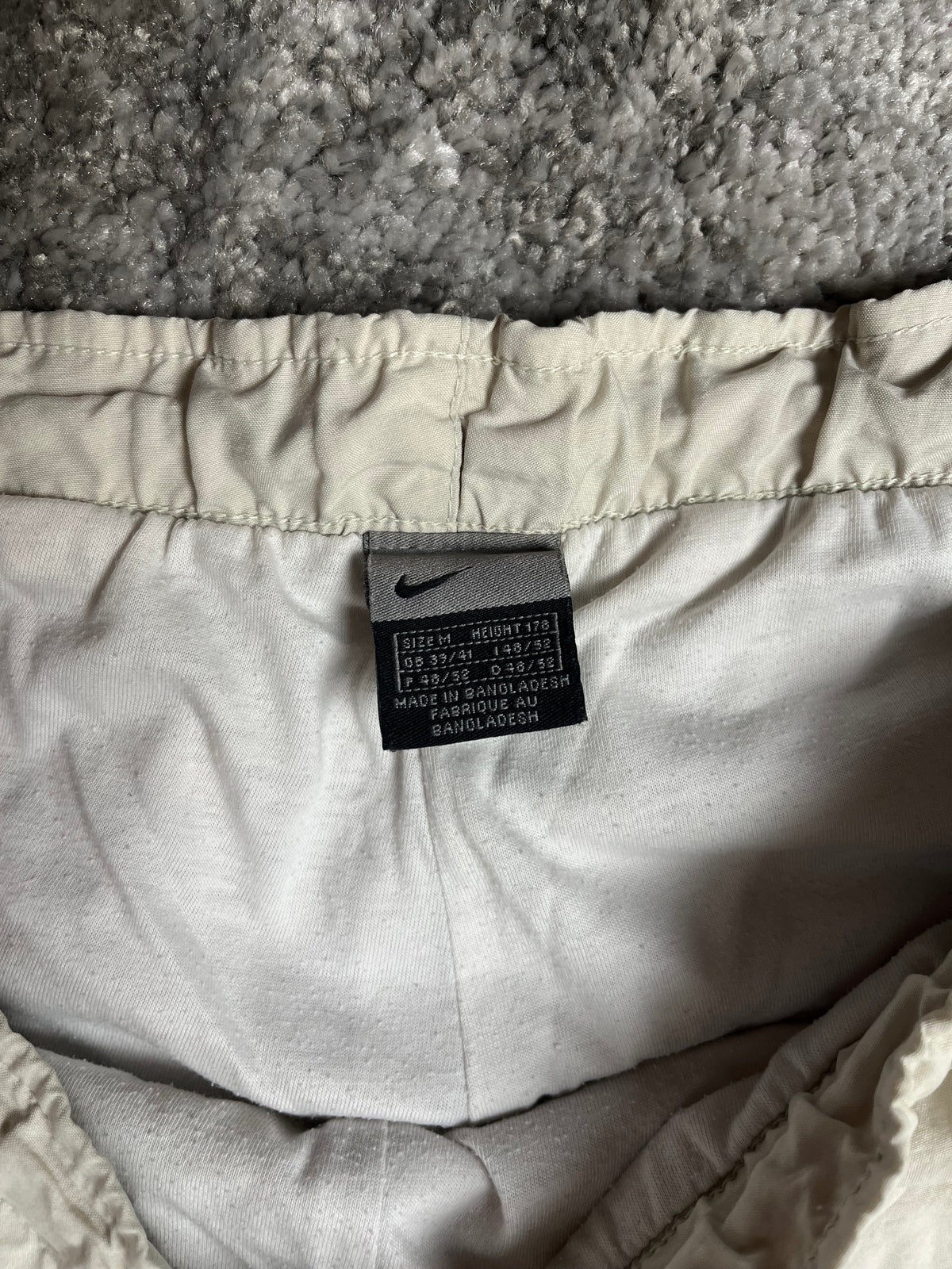 Pantalón de chándal Nike vintage años 2000 "Beig" (M)