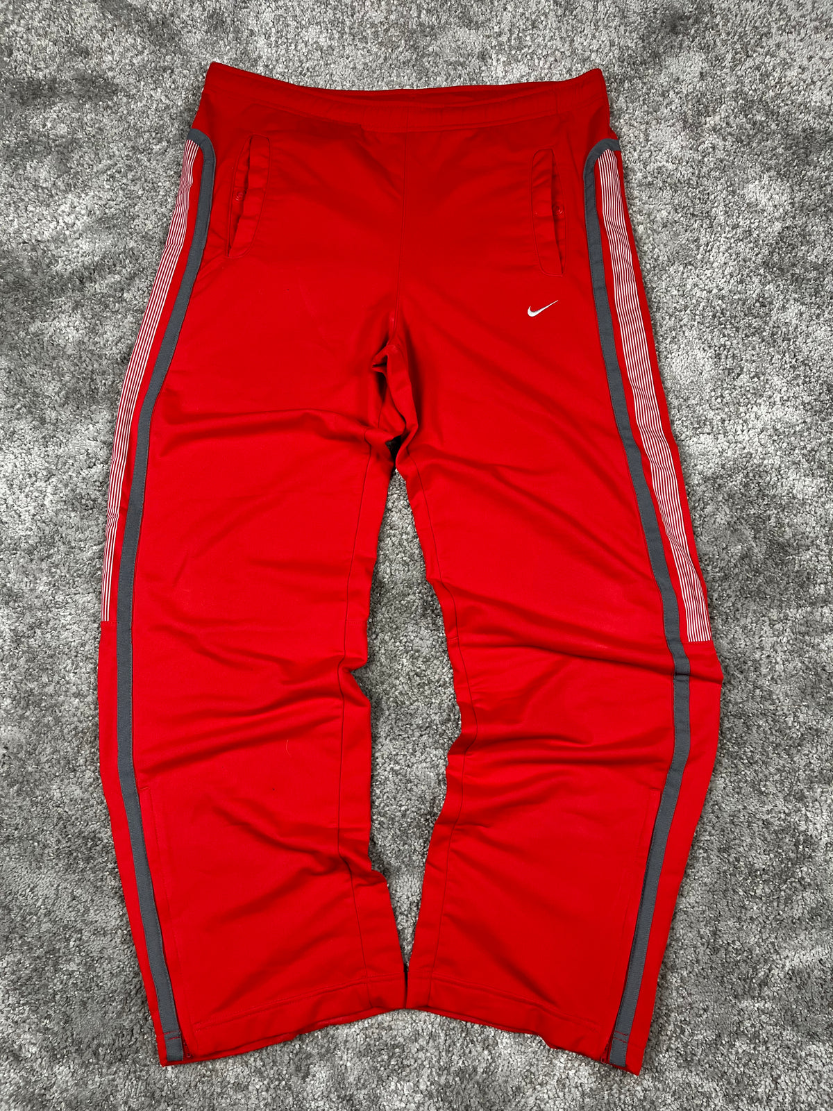 Nike Trackpant Vintage 2000s "Red/White" (L)