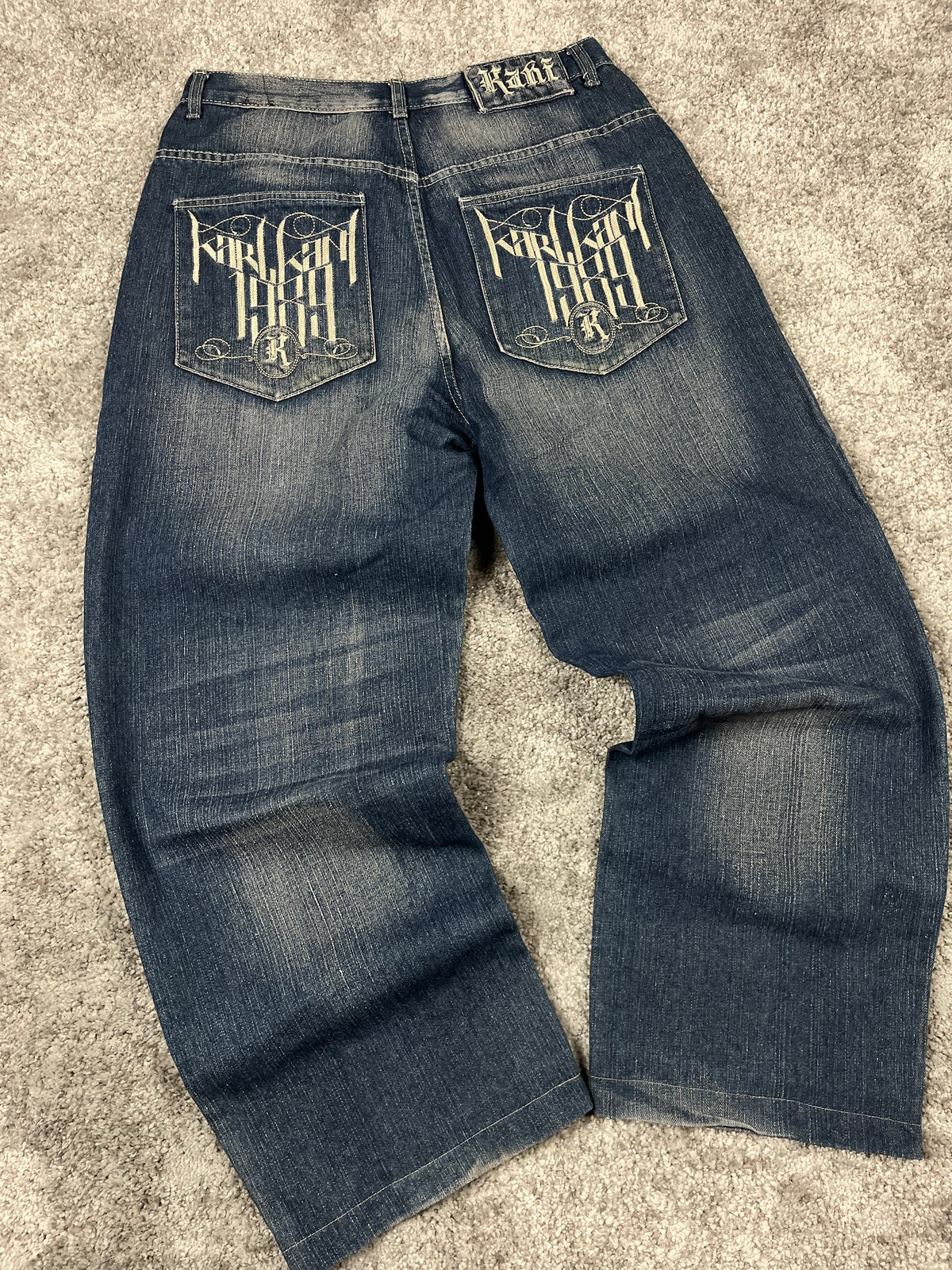 Karl Kani Jeans Y2K Baggy Streetwear Made in USA "Dark blue washed denim" Estampado (44)