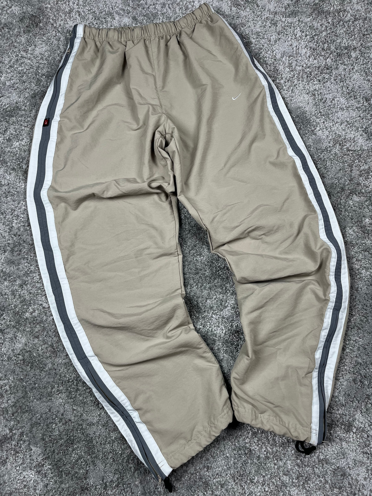 Pantalon de survêtement Nike vintage années 2000 "Beige/Blanc" (L)