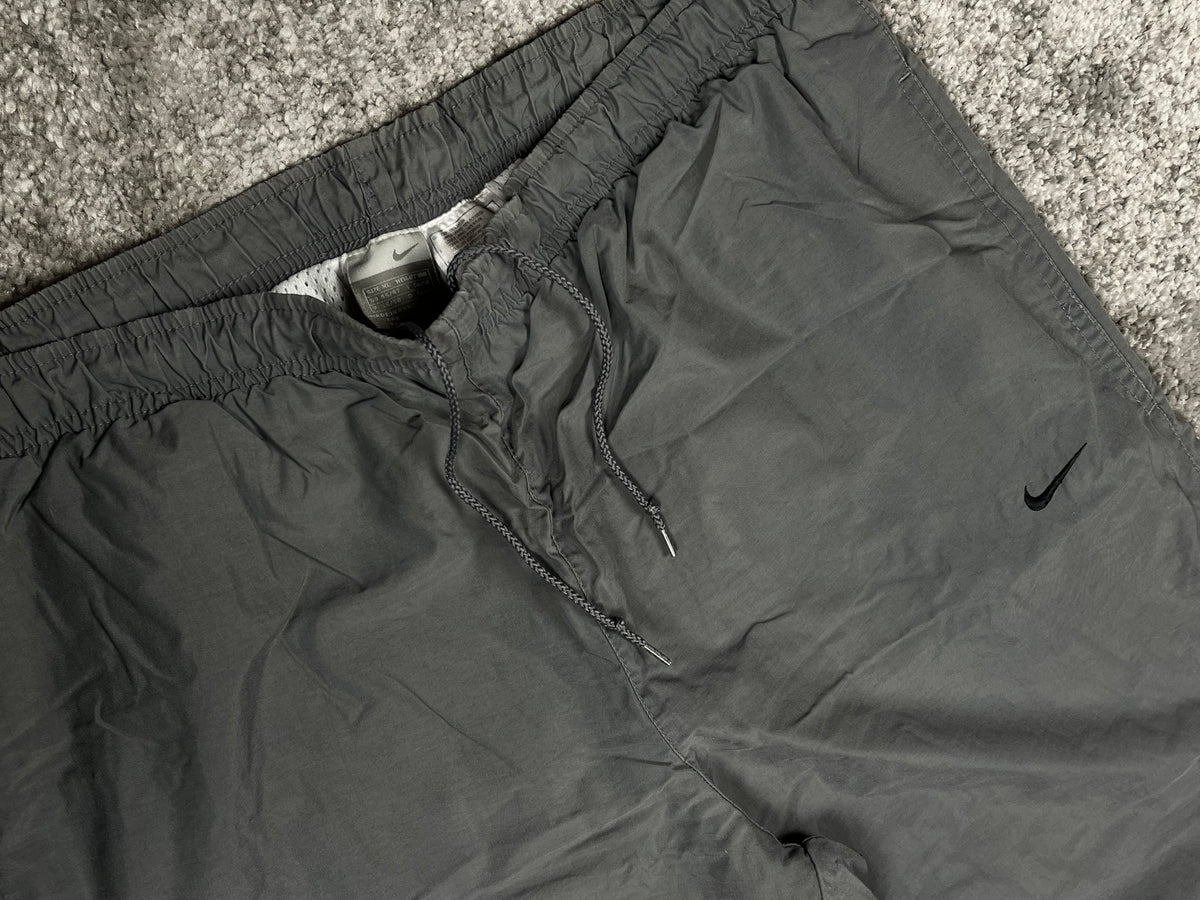 Pantalon de survêtement Nike vintage années 2000 "Gris/Noir" (XL)