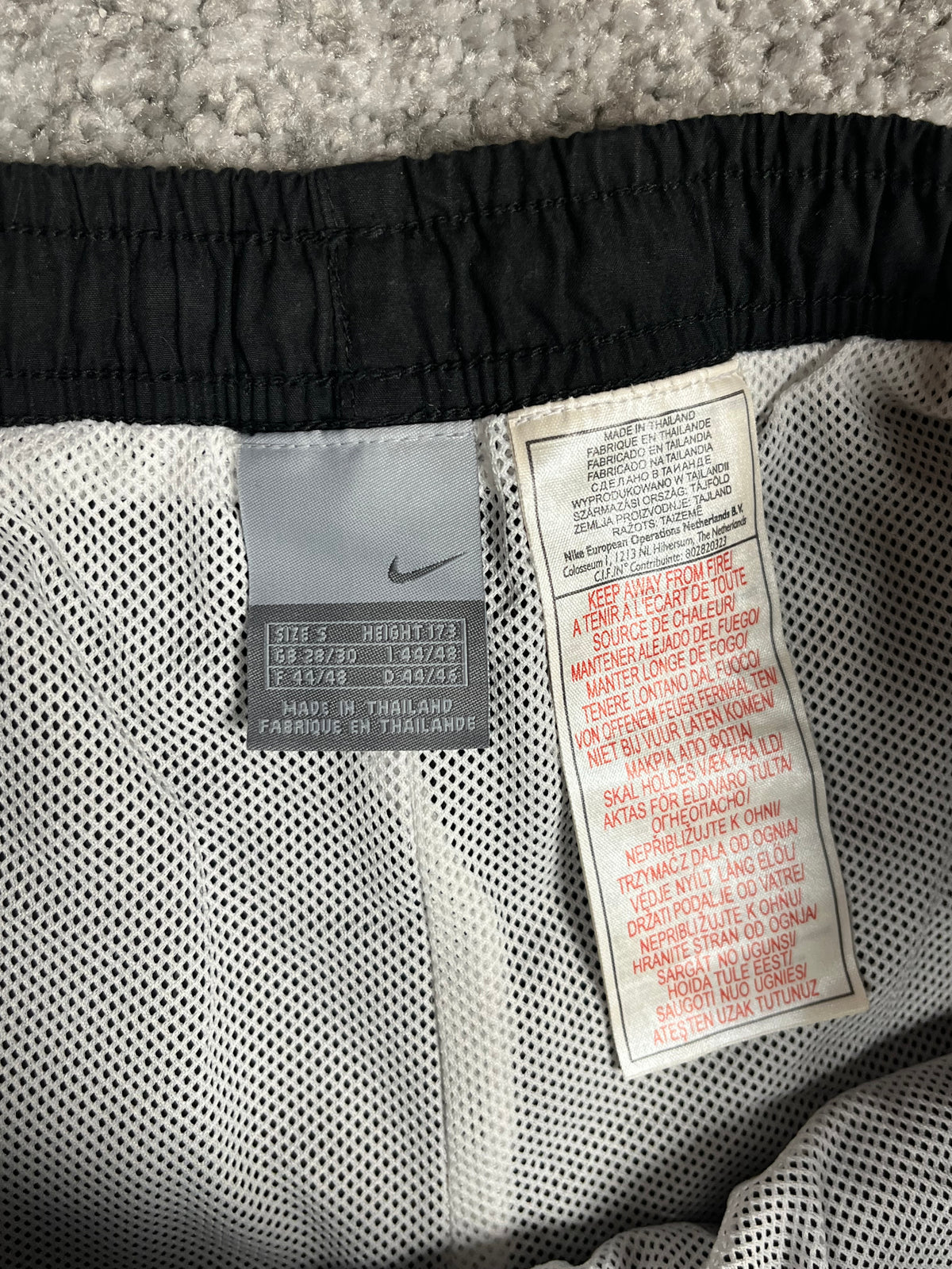Pantalón de chándal Nike Vintage años 2000 "Negro/Beige" (S)