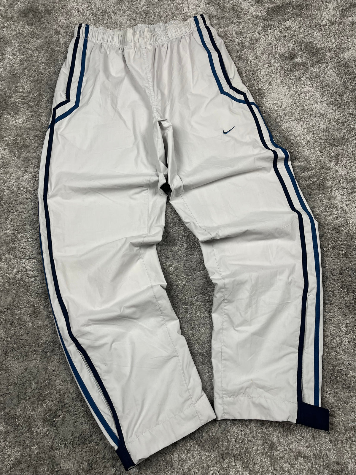 Pantalon de survêtement Nike vintage années 2000 "Blanc/Marine" (M)