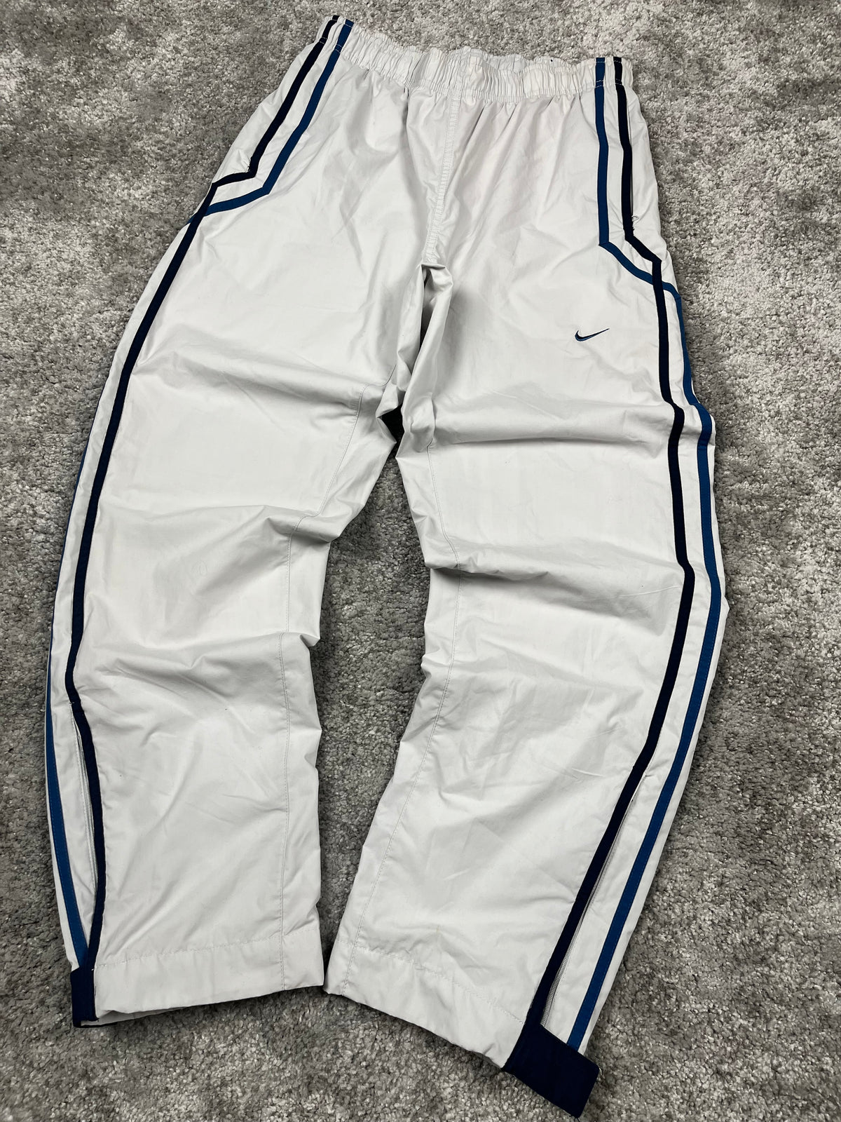 Pantalon de survêtement Nike vintage années 2000 "Blanc/Marine" (M)
