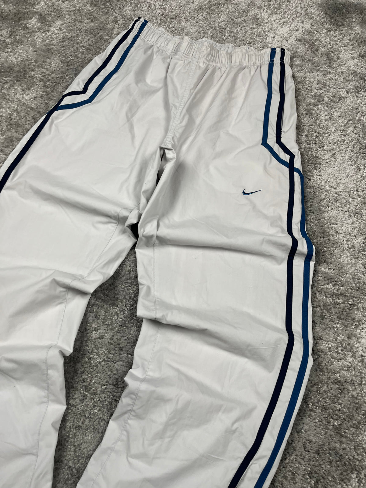 Pantalon de survêtement Nike vintage années 2000 "Blanc/Marine" (M)