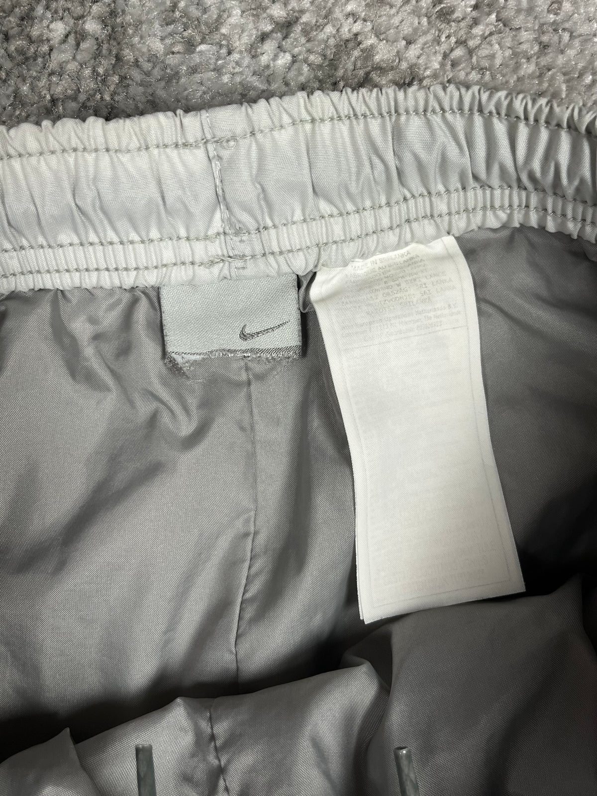 Nike Tracksuit Vintage 2000s "Gray/Red" (S)