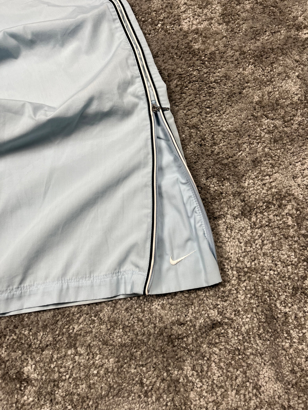 Nike Trackpant Vintage 2000s "Baby Blue/White" (L)