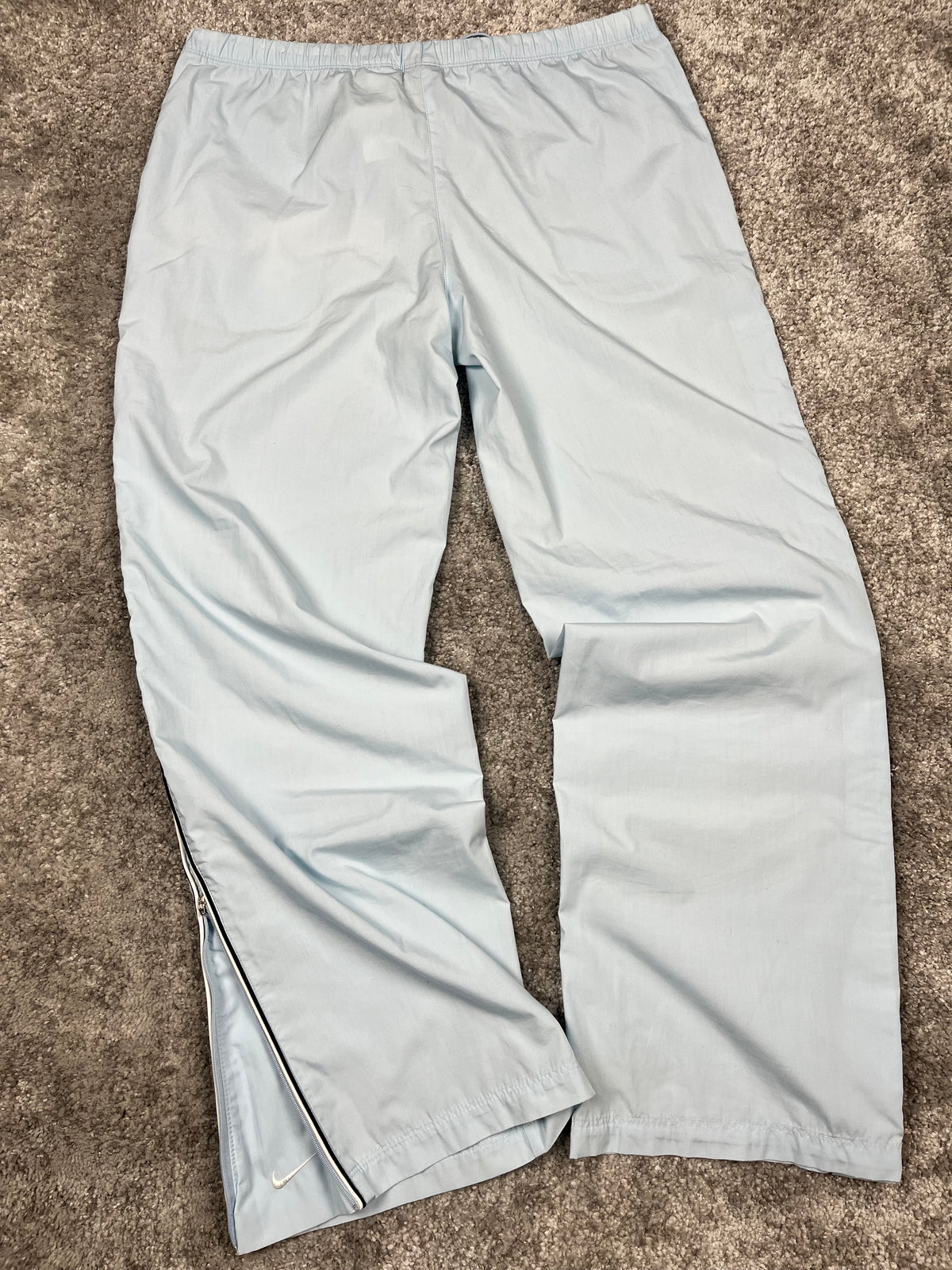Nike Trackpant Vintage 2000s "Baby Blue/White" (L)