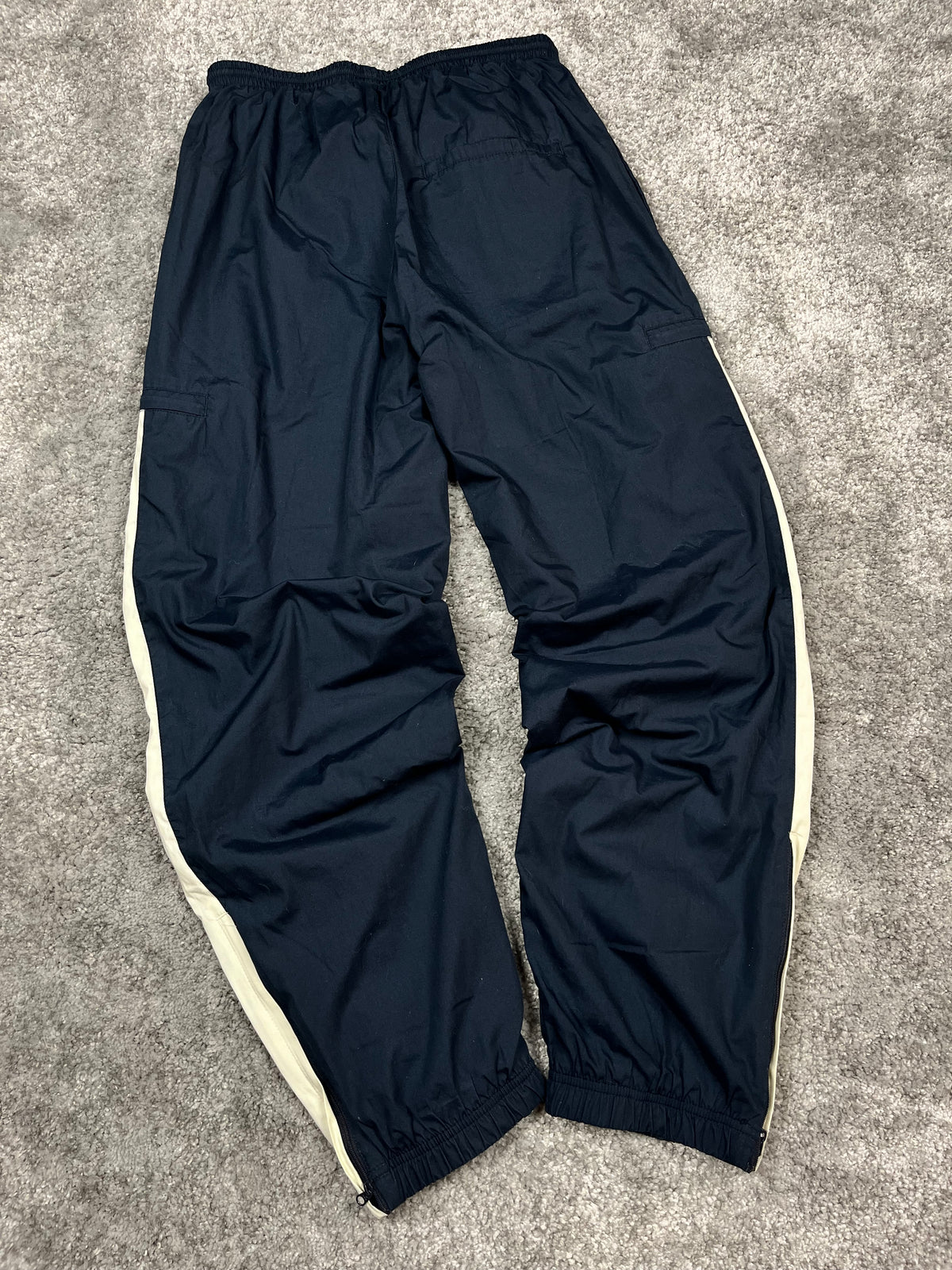 Pantalon de survêtement Nike vintage années 2000 "Bleu marine/Blanc" (M)