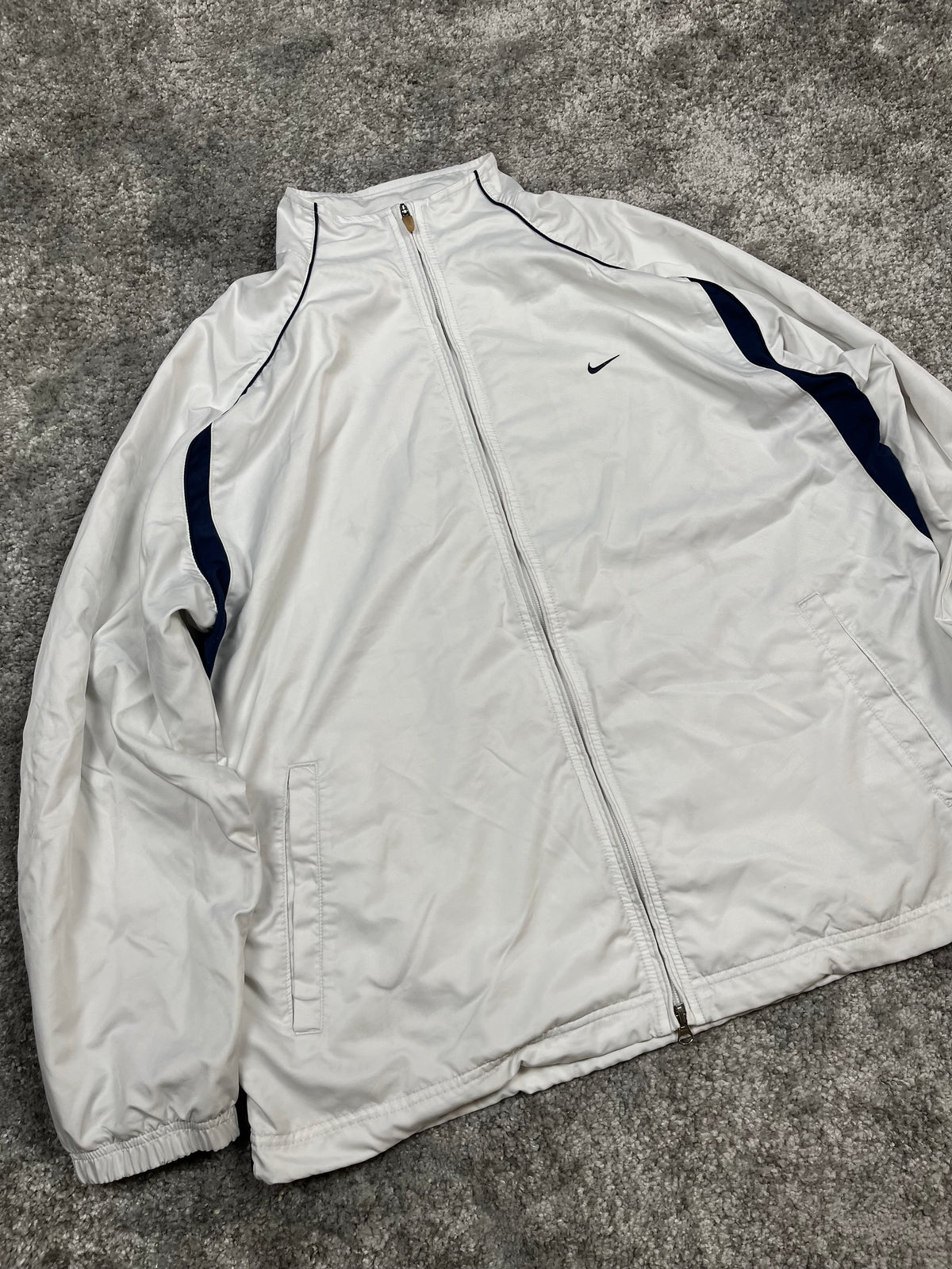 Chaqueta deportiva Nike vintage años 2000 "Blanco/Azul marino" (XL)