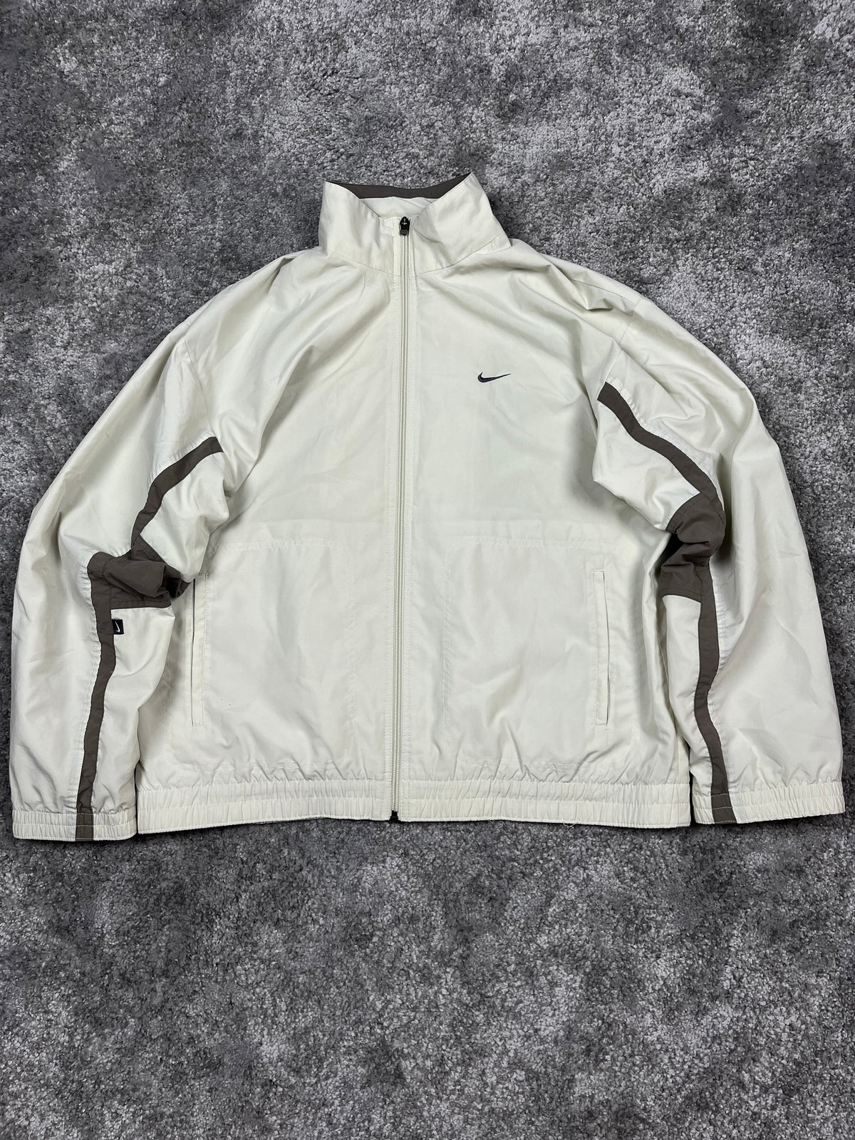 Chaqueta deportiva Nike vintage años 2000 "Beige/Marrón" (S)