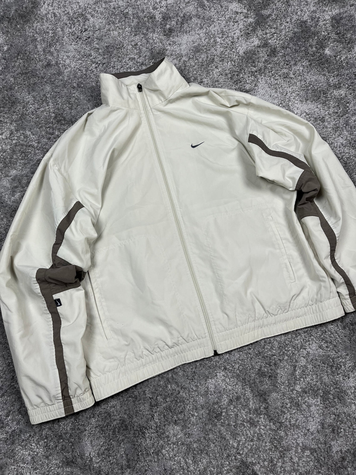 Chaqueta deportiva Nike vintage años 2000 "Beige/Marrón" (S)