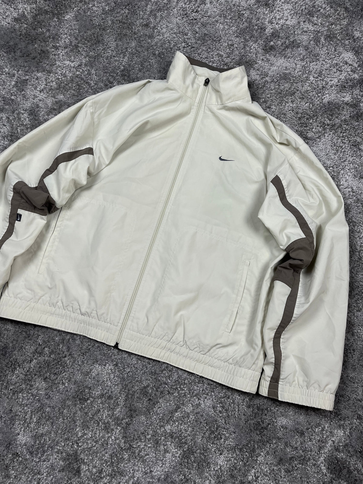 Chaqueta deportiva Nike vintage años 2000 "Beige/Marrón" (S)