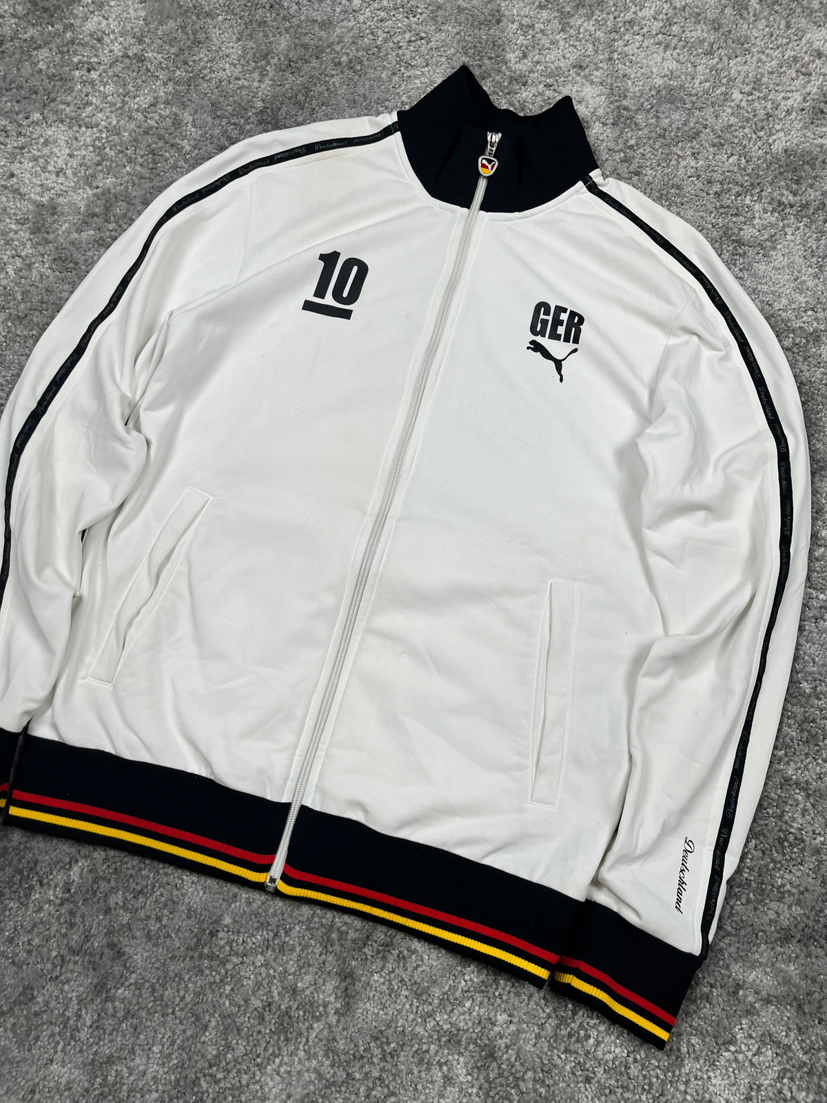 Sudadera/Chaqueta con cremallera Alemania x Puma, vintage años 2000, rara, "Blanco/Negro" (M)