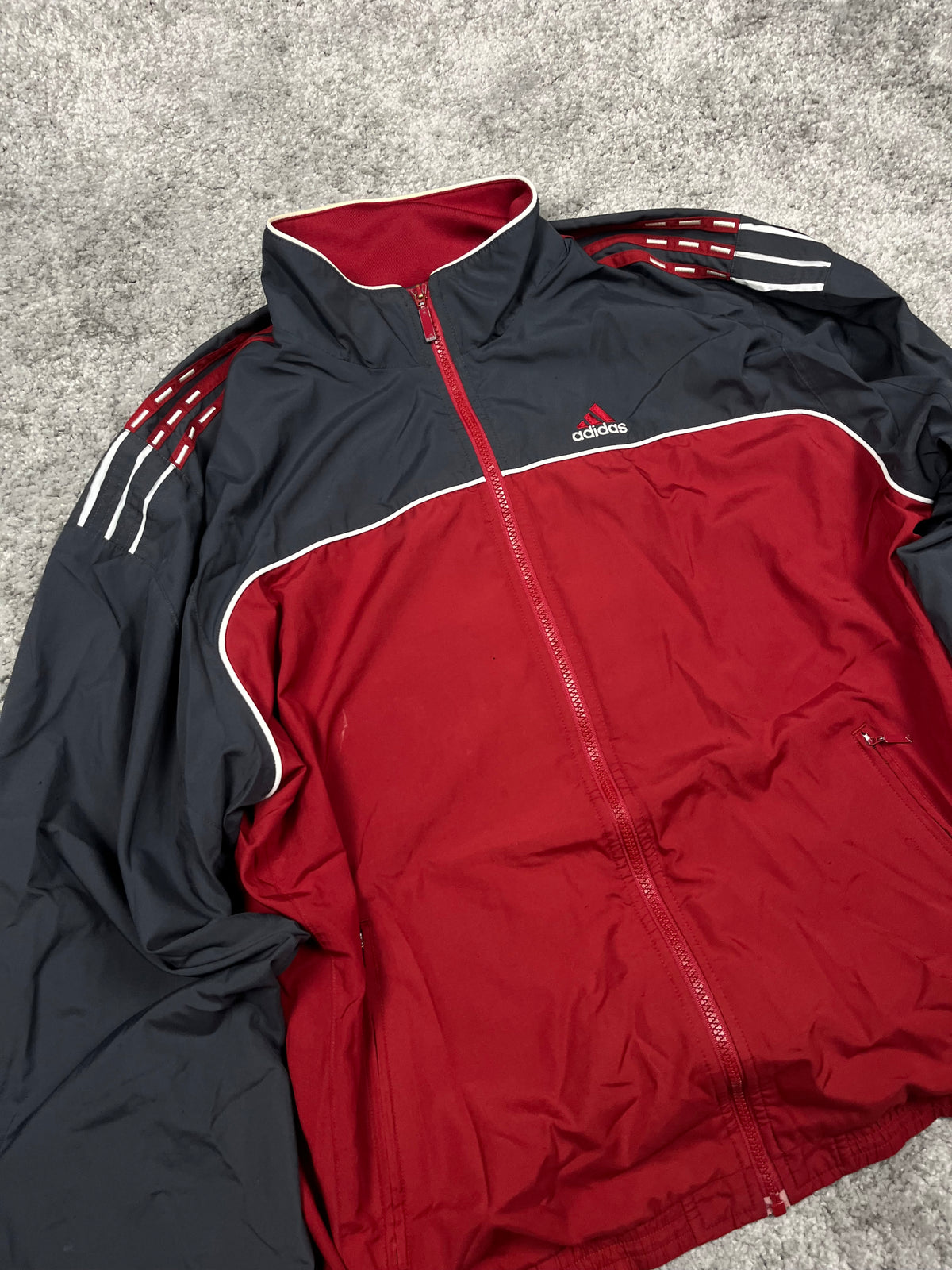 Chaqueta deportiva Adidas vintage años 2000 "Rojo/Gris" (L)