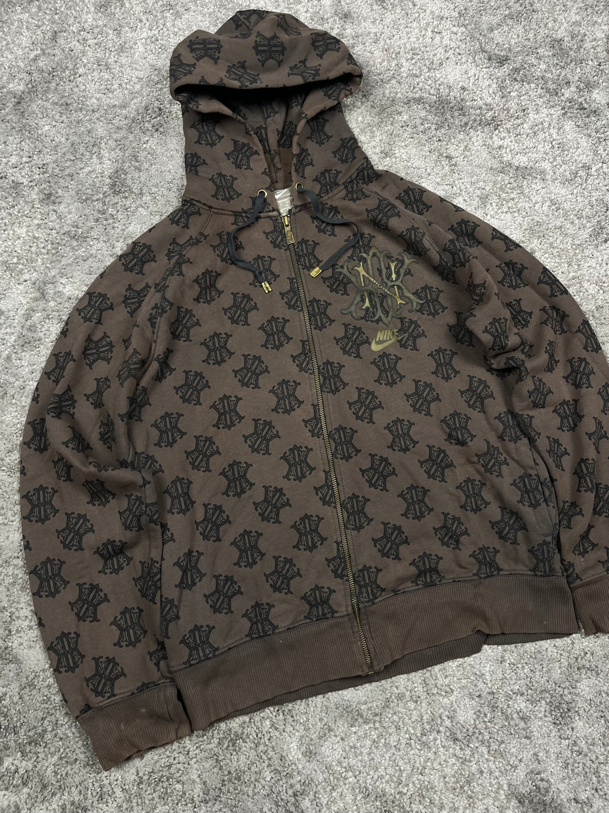 Nike Zipper/Hoodie Vintage 2000s "Brown/Black" (M)