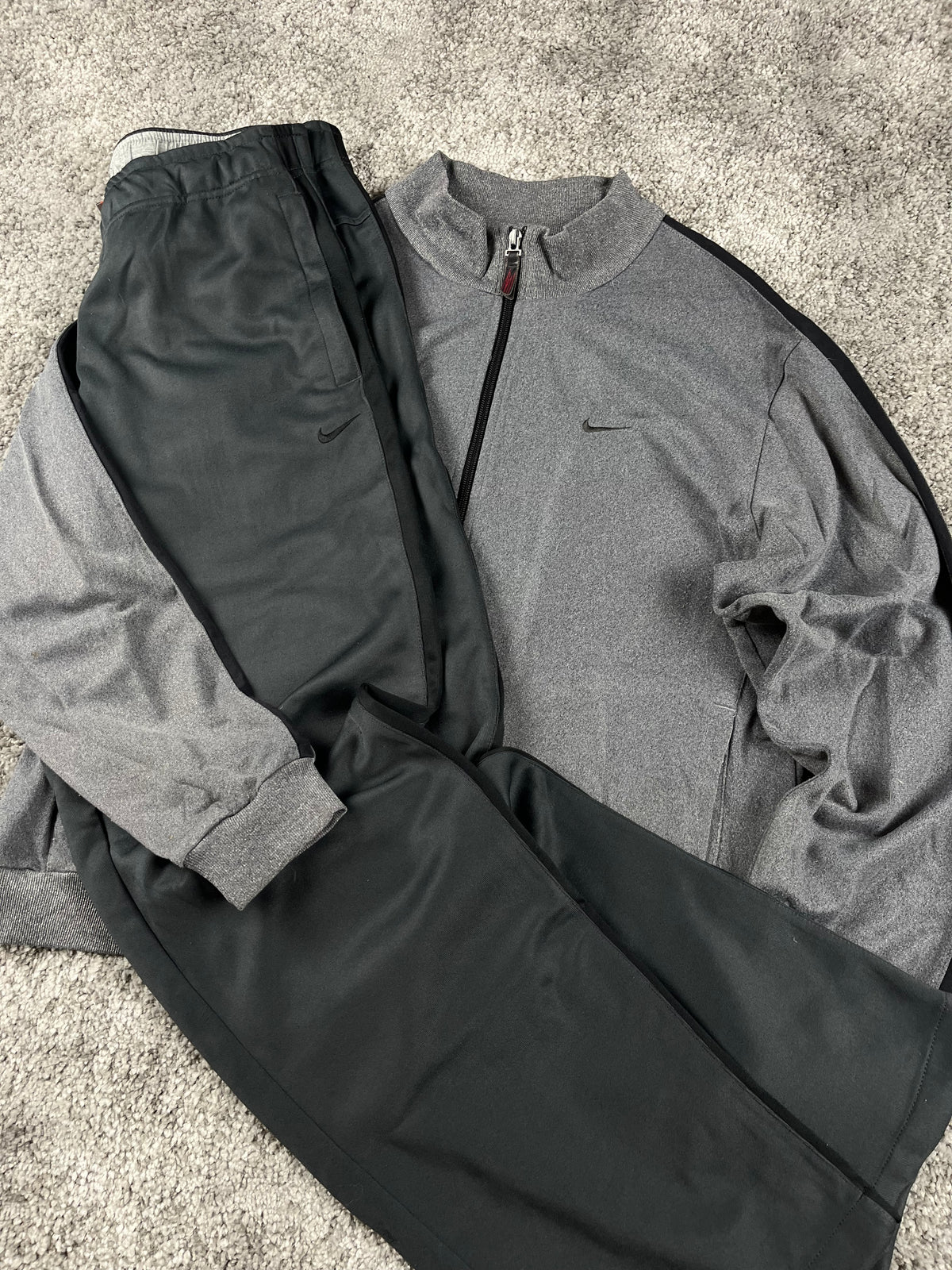 Nike Tracksuit Vintage 2000s "Gray/Black" (M)