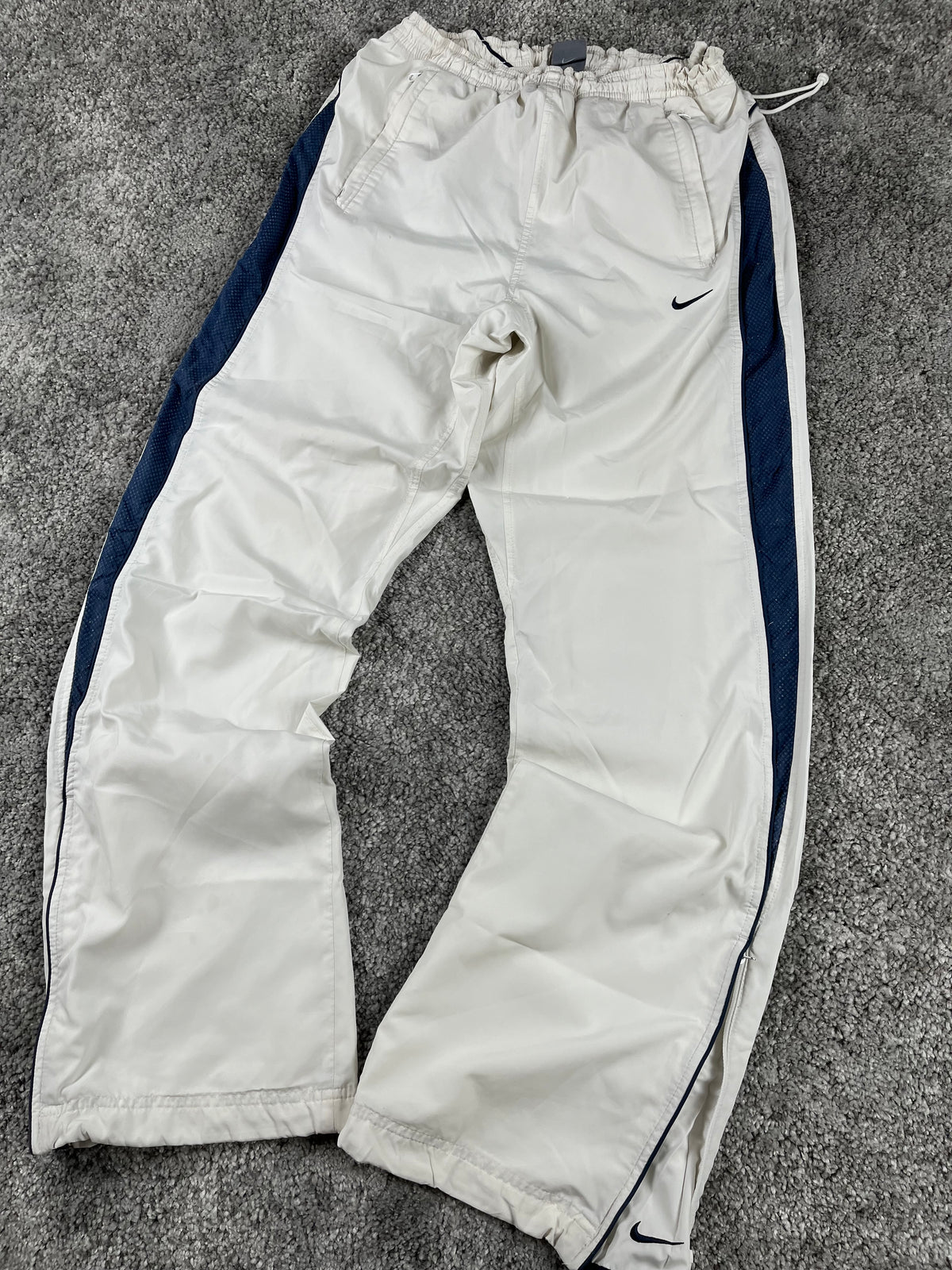 Pantalon de survêtement Nike vintage années 2000 "Blanc/Marine" (M)
