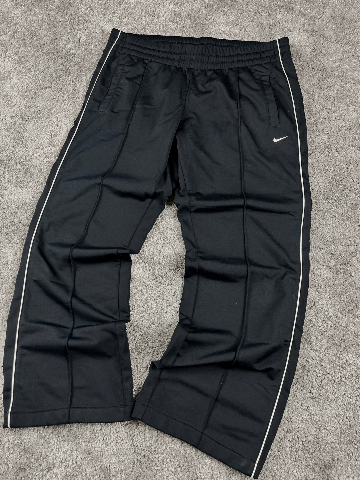 Pantalón deportivo Nike Vintage años 2000 "Negro/Blanco" (L)