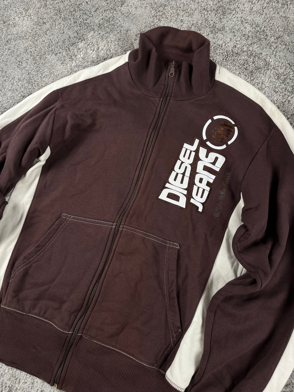 Sweat à capuche zippé Diesel vintage années 2000 "Marron/Blanc" (M)