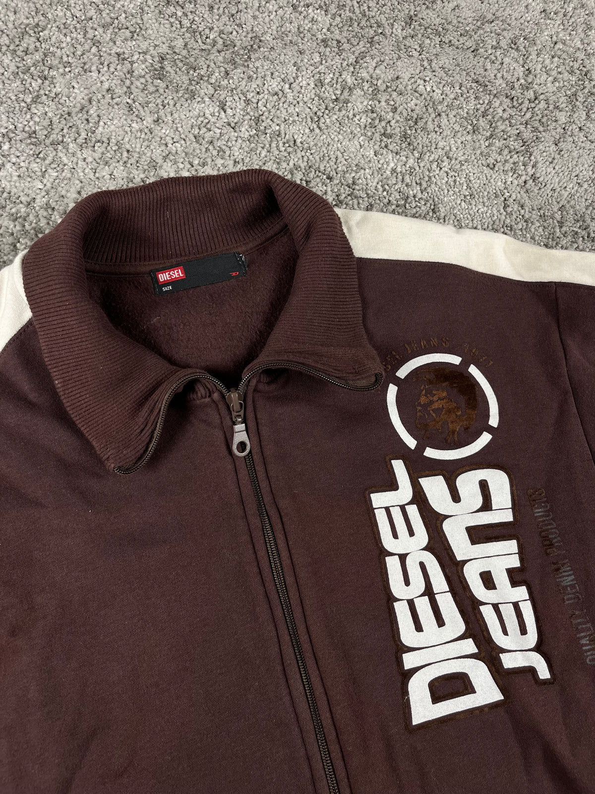 Sweat à capuche zippé Diesel vintage années 2000 "Marron/Blanc" (M)