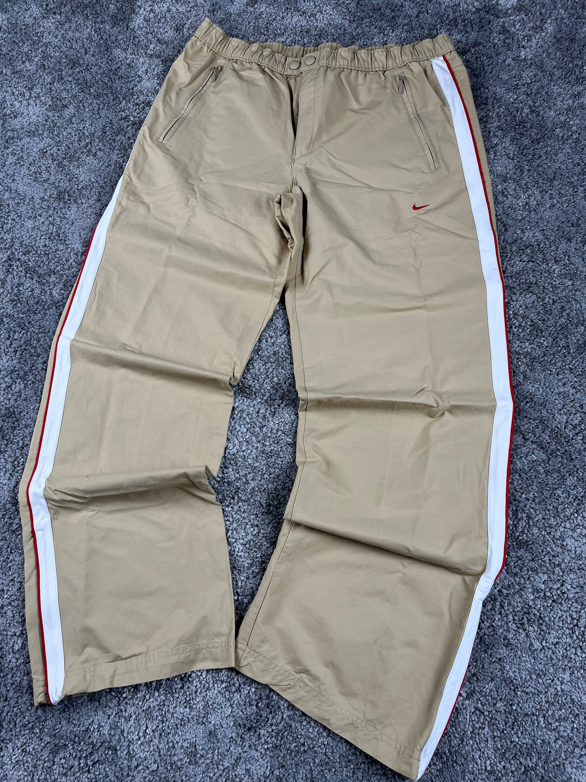 Nike Trackpant Vintage 2000s "Beig/White/Red" (L)