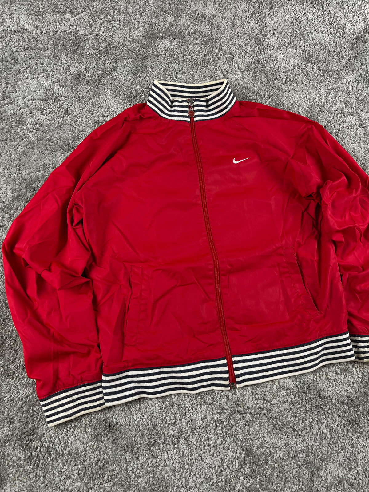 Chaqueta deportiva Nike Vintage años 2000 "Rojo/Blanco" (S)